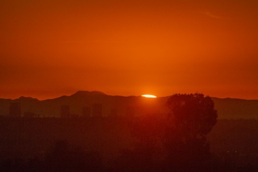 Irvine.sunset.  Irvine Commissioner Melissa Fox. melissafoxblog.com. photo by Geoff Fox.